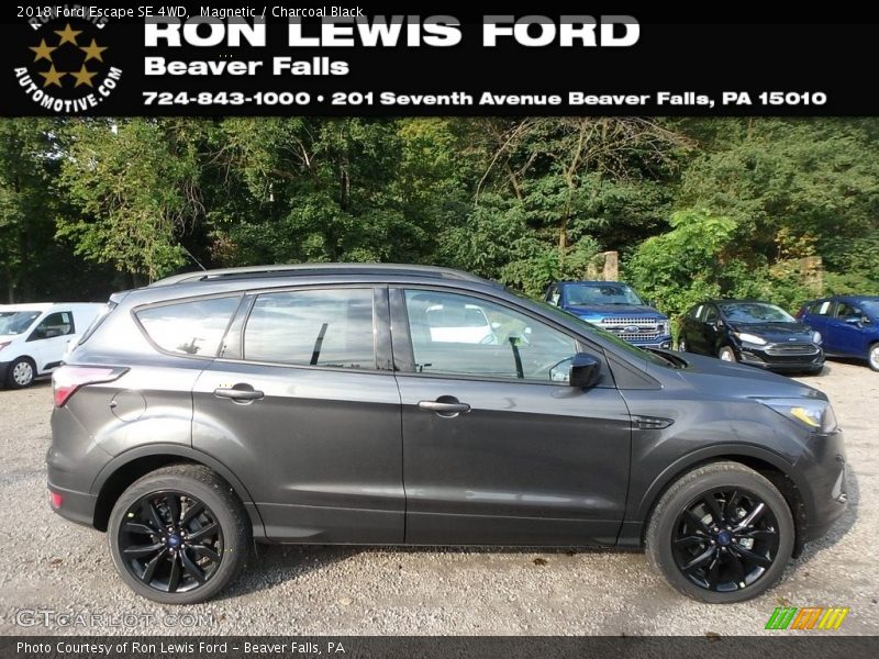 Magnetic / Charcoal Black 2018 Ford Escape SE 4WD