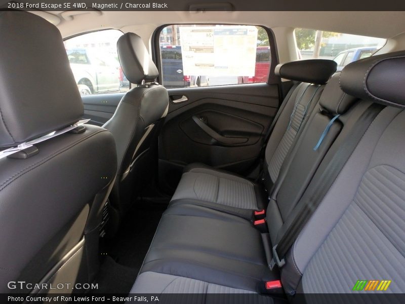 Magnetic / Charcoal Black 2018 Ford Escape SE 4WD