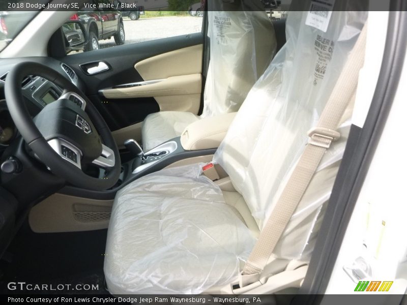 Vice White / Black 2018 Dodge Journey SE