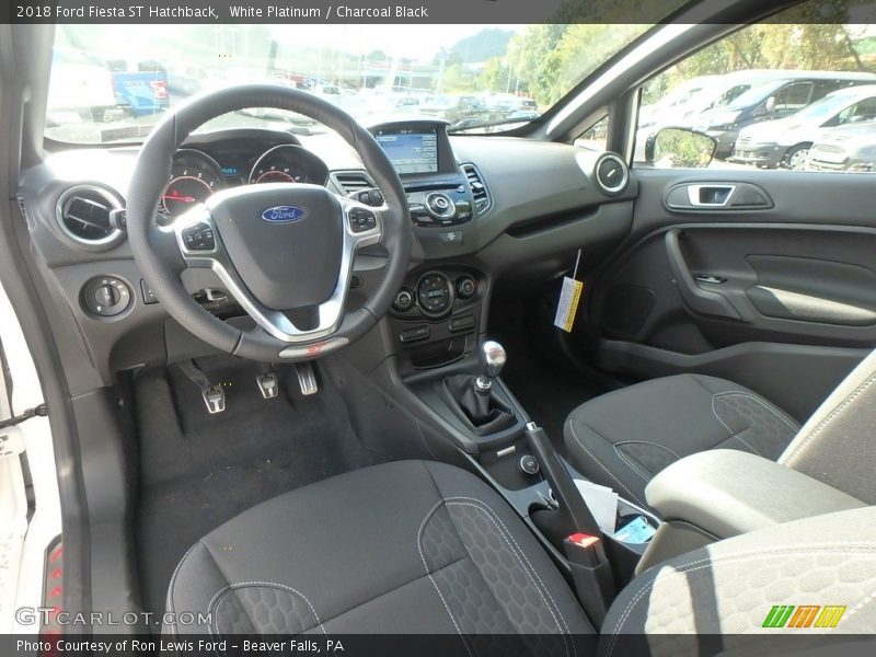 White Platinum / Charcoal Black 2018 Ford Fiesta ST Hatchback