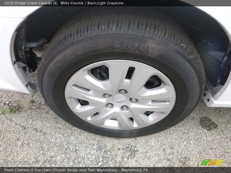 White Knuckle / Black/Light Graystone 2018 Dodge Grand Caravan SE