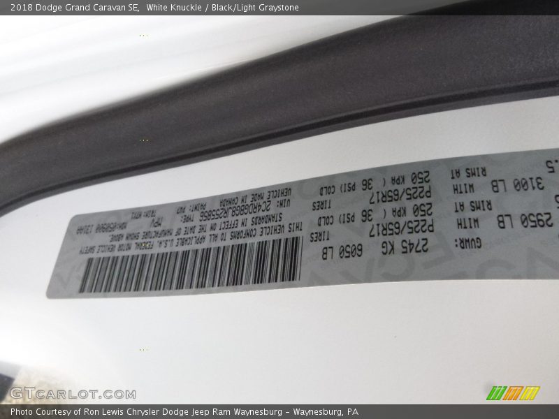 White Knuckle / Black/Light Graystone 2018 Dodge Grand Caravan SE