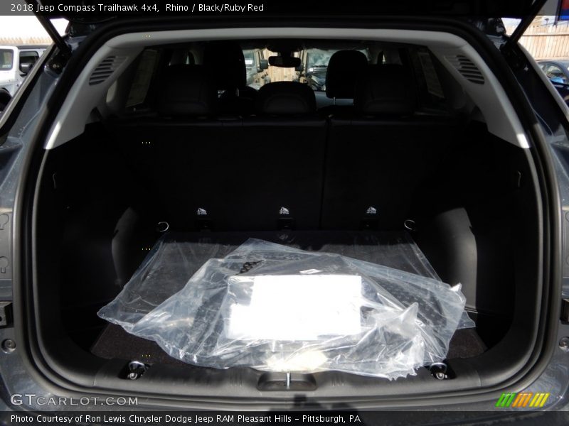 Rhino / Black/Ruby Red 2018 Jeep Compass Trailhawk 4x4