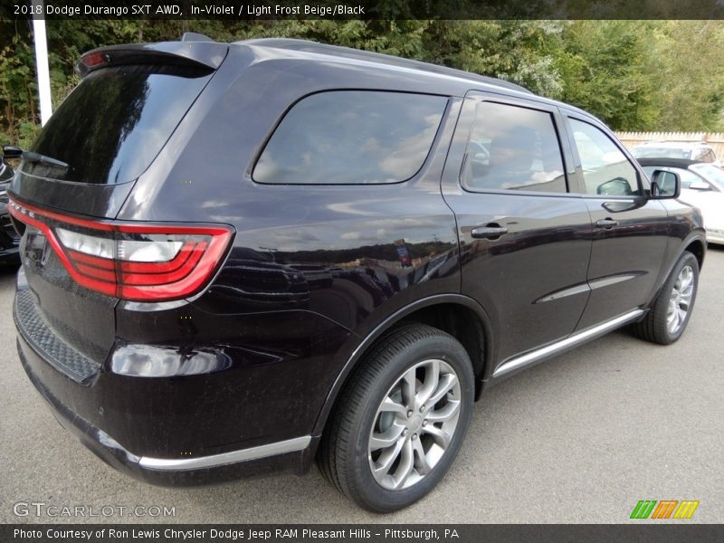 In–Violet / Light Frost Beige/Black 2018 Dodge Durango SXT AWD
