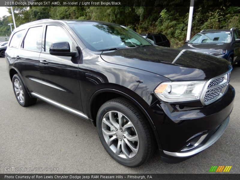 In–Violet / Light Frost Beige/Black 2018 Dodge Durango SXT AWD