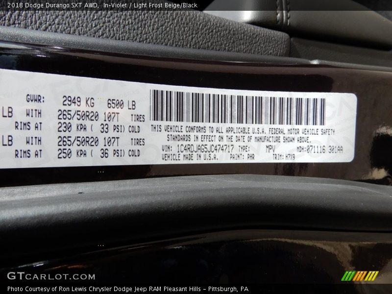 In–Violet / Light Frost Beige/Black 2018 Dodge Durango SXT AWD
