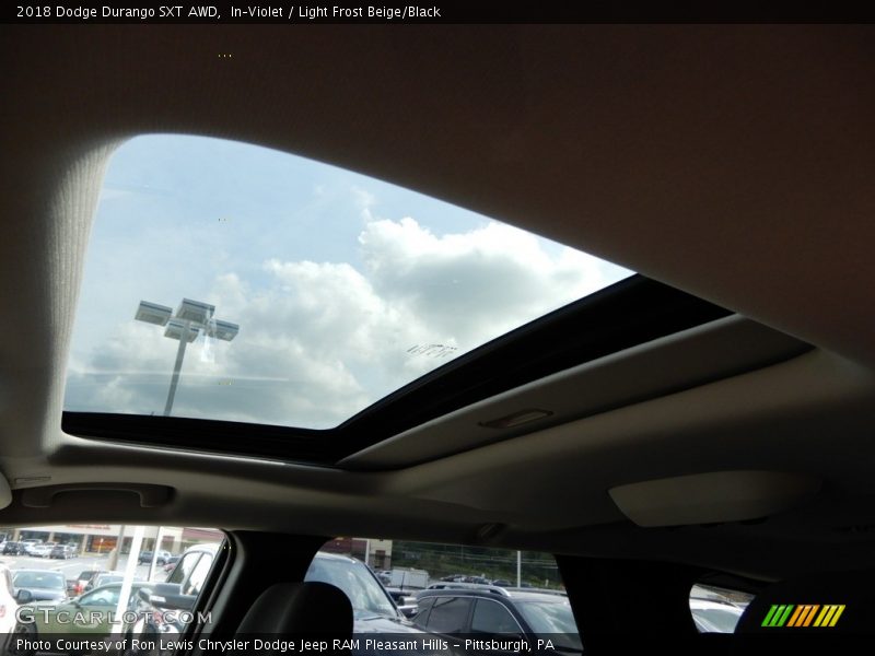In–Violet / Light Frost Beige/Black 2018 Dodge Durango SXT AWD