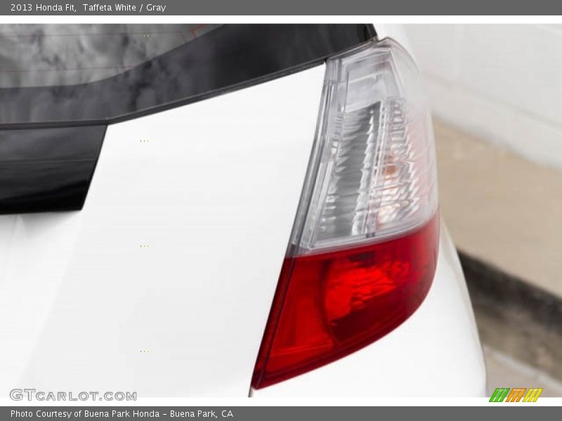 Taffeta White / Gray 2013 Honda Fit