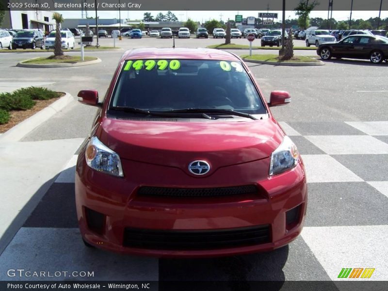 Barcelona Red / Charcoal Gray 2009 Scion xD