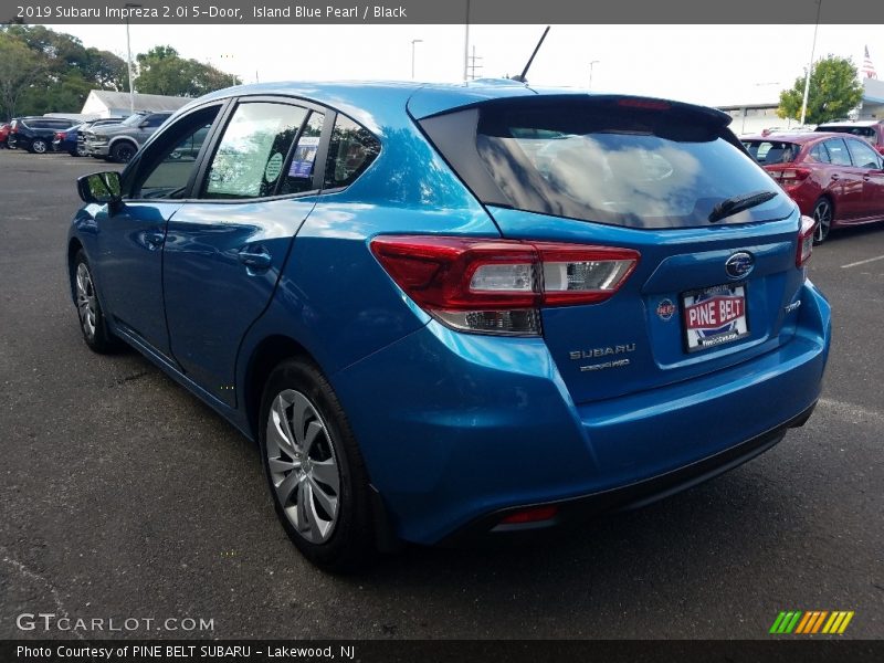 Island Blue Pearl / Black 2019 Subaru Impreza 2.0i 5-Door