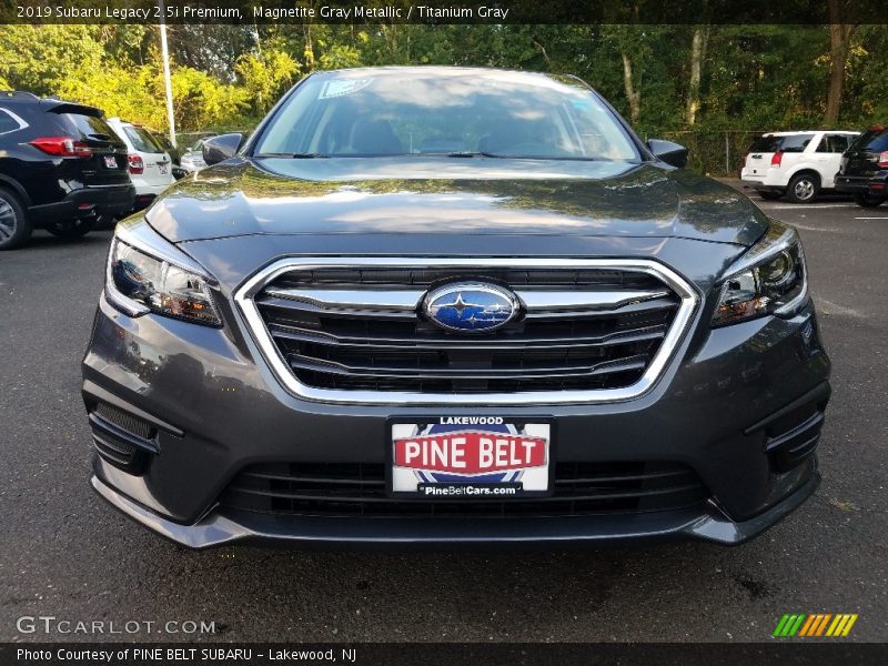 Magnetite Gray Metallic / Titanium Gray 2019 Subaru Legacy 2.5i Premium
