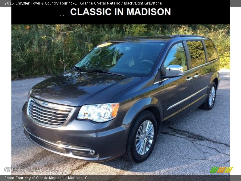 Granite Crystal Metallic / Black/Light Graystone 2015 Chrysler Town & Country Touring-L