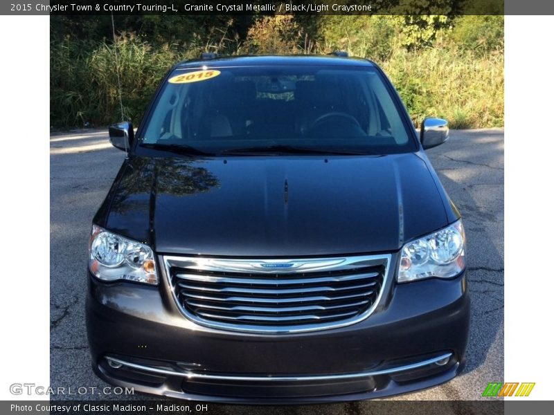 Granite Crystal Metallic / Black/Light Graystone 2015 Chrysler Town & Country Touring-L