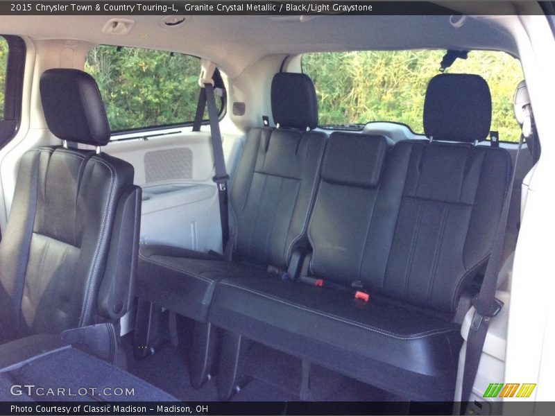 Granite Crystal Metallic / Black/Light Graystone 2015 Chrysler Town & Country Touring-L