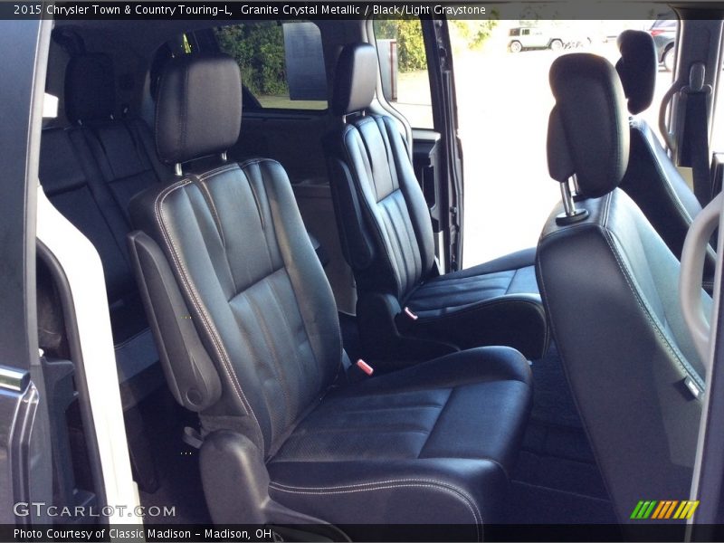 Granite Crystal Metallic / Black/Light Graystone 2015 Chrysler Town & Country Touring-L