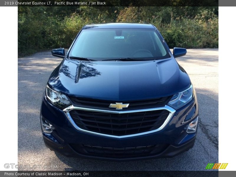Pacific Blue Metallic / Jet Black 2019 Chevrolet Equinox LT