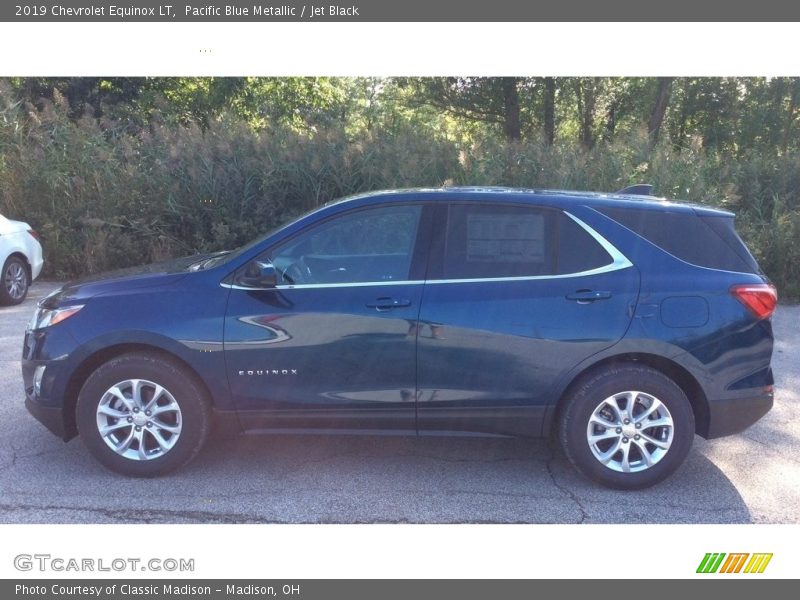 Pacific Blue Metallic / Jet Black 2019 Chevrolet Equinox LT