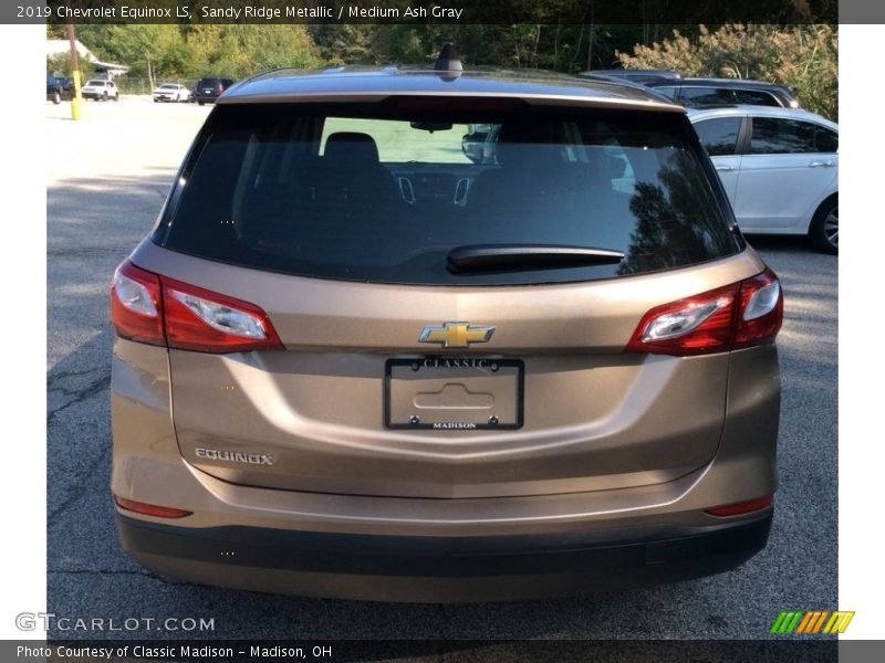 Sandy Ridge Metallic / Medium Ash Gray 2019 Chevrolet Equinox LS