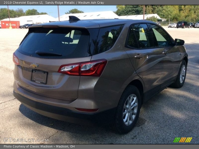 Sandy Ridge Metallic / Medium Ash Gray 2019 Chevrolet Equinox LS