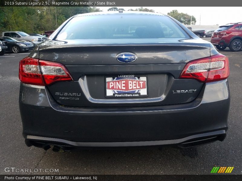 Magnetite Gray Metallic / Slate Black 2019 Subaru Legacy 2.5i