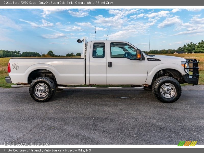 Oxford White / Steel Gray 2011 Ford F250 Super Duty XL SuperCab 4x4
