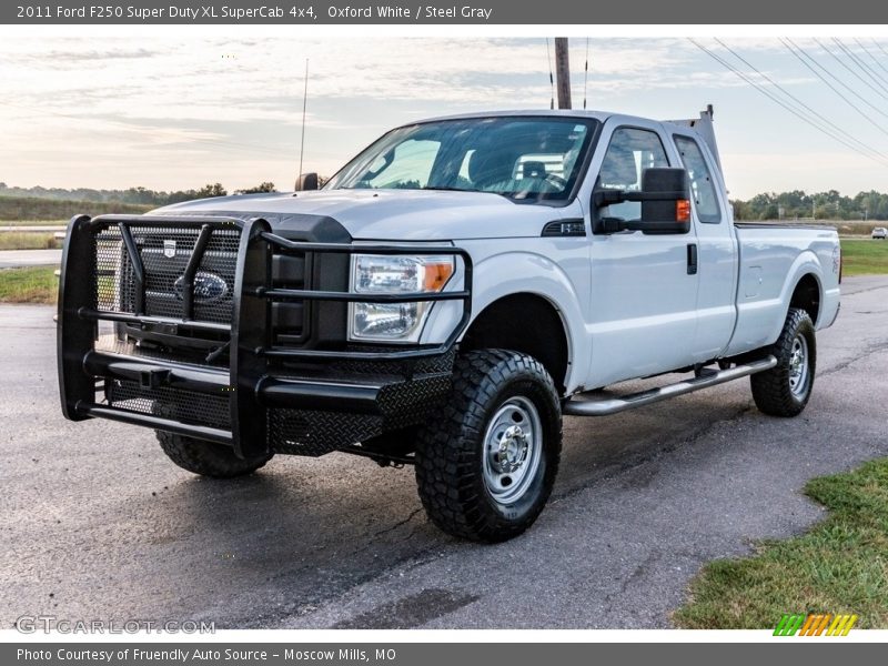 Oxford White / Steel Gray 2011 Ford F250 Super Duty XL SuperCab 4x4