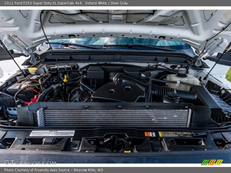 Oxford White / Steel Gray 2011 Ford F250 Super Duty XL SuperCab 4x4