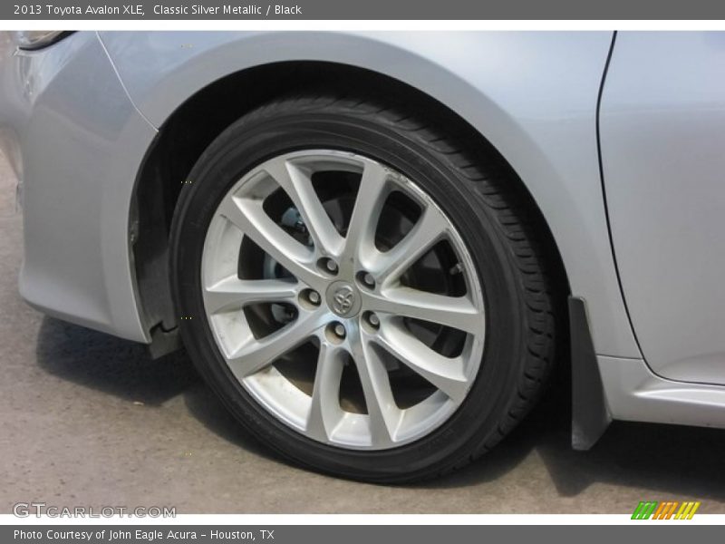 Classic Silver Metallic / Black 2013 Toyota Avalon XLE