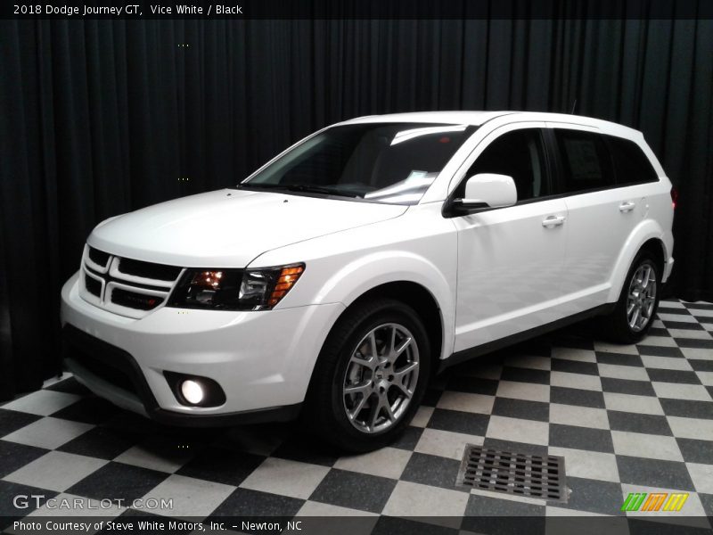 Vice White / Black 2018 Dodge Journey GT