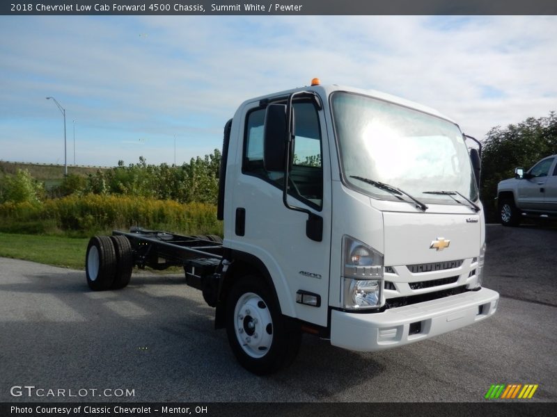  2018 Low Cab Forward 4500 Chassis Summit White
