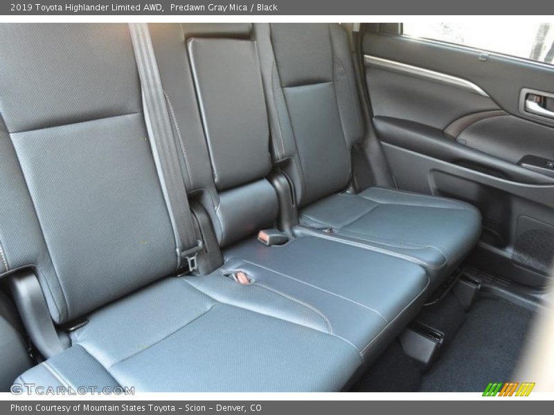 Predawn Gray Mica / Black 2019 Toyota Highlander Limited AWD
