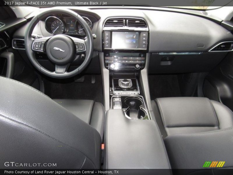 Ultimate Black / Jet 2017 Jaguar F-PACE 35t AWD Premium