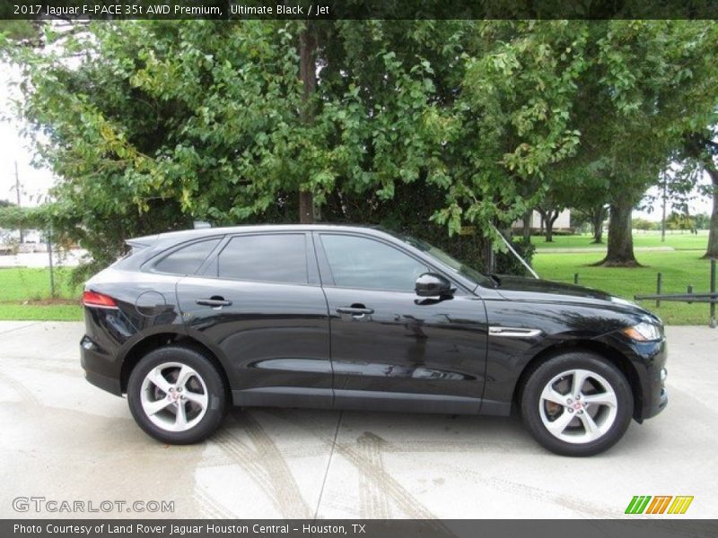 Ultimate Black / Jet 2017 Jaguar F-PACE 35t AWD Premium