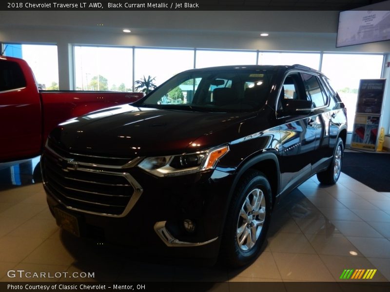 Black Currant Metallic / Jet Black 2018 Chevrolet Traverse LT AWD