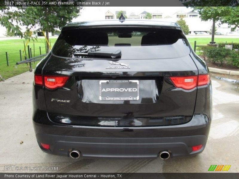 Ultimate Black / Jet 2017 Jaguar F-PACE 35t AWD Premium