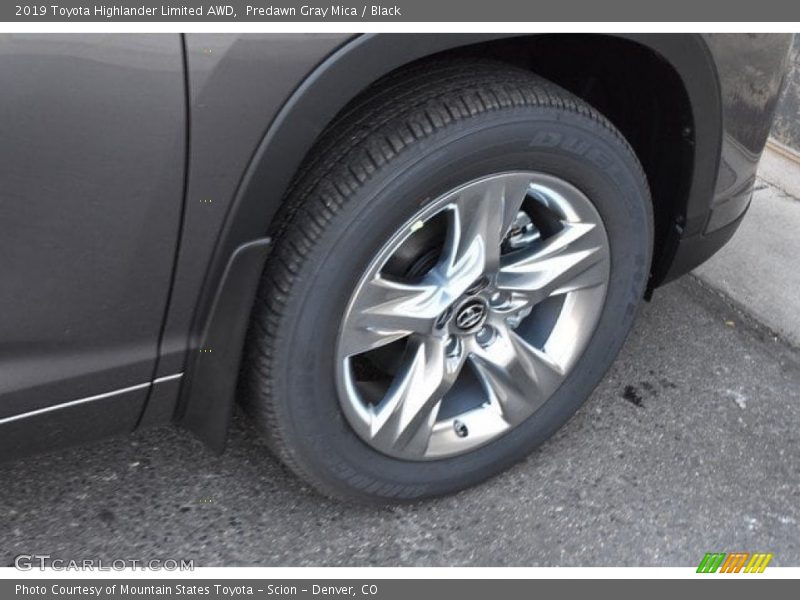 Predawn Gray Mica / Black 2019 Toyota Highlander Limited AWD