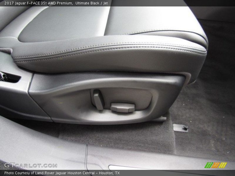Ultimate Black / Jet 2017 Jaguar F-PACE 35t AWD Premium