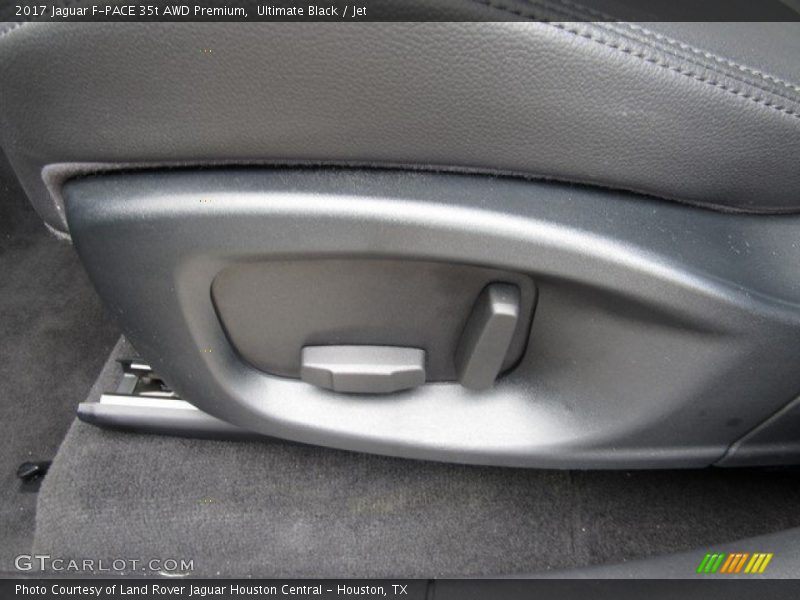 Ultimate Black / Jet 2017 Jaguar F-PACE 35t AWD Premium