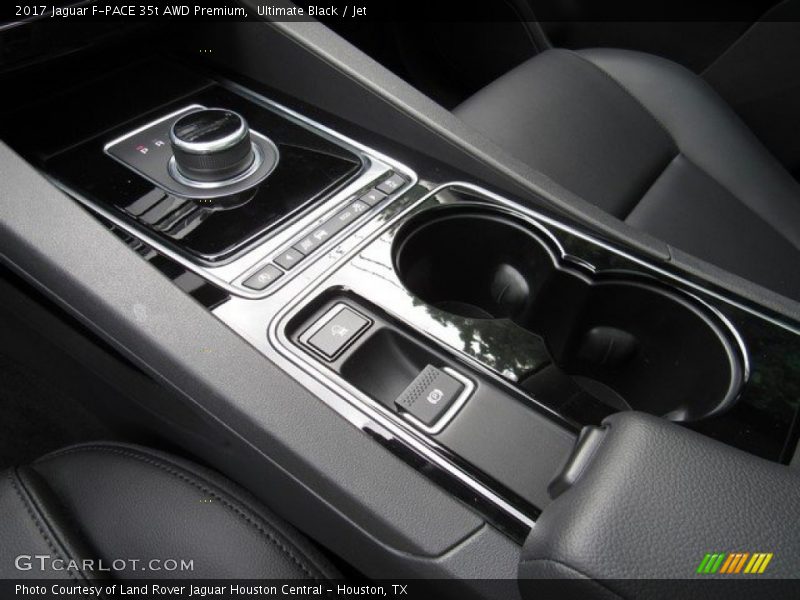Ultimate Black / Jet 2017 Jaguar F-PACE 35t AWD Premium