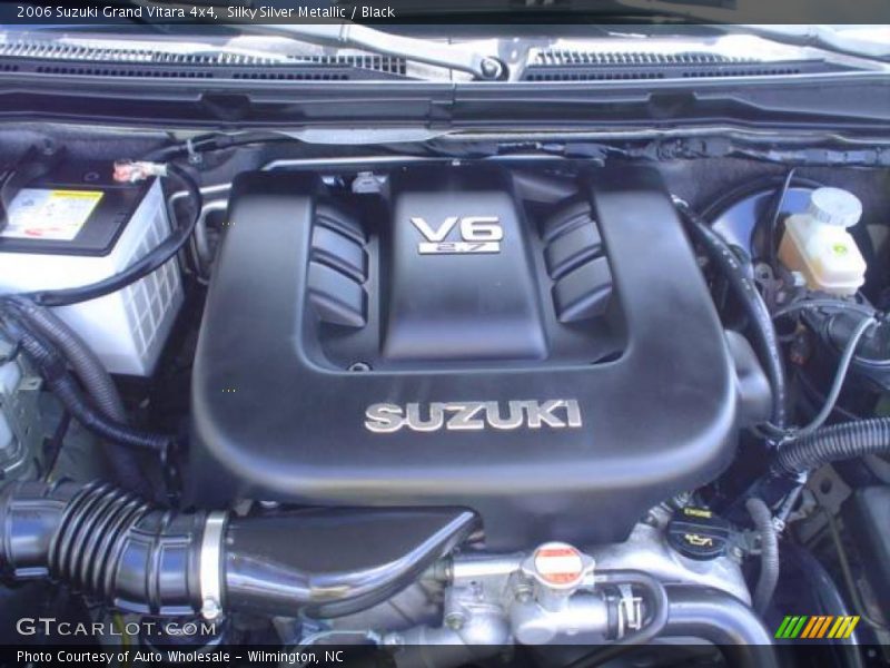 Silky Silver Metallic / Black 2006 Suzuki Grand Vitara 4x4