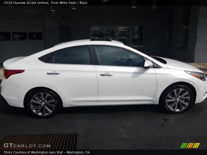 Frost White Pearl / Black 2019 Hyundai Accent Limited