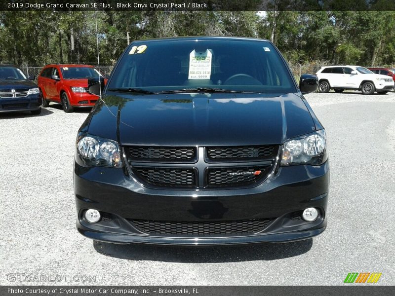 Black Onyx Crystal Pearl / Black 2019 Dodge Grand Caravan SE Plus