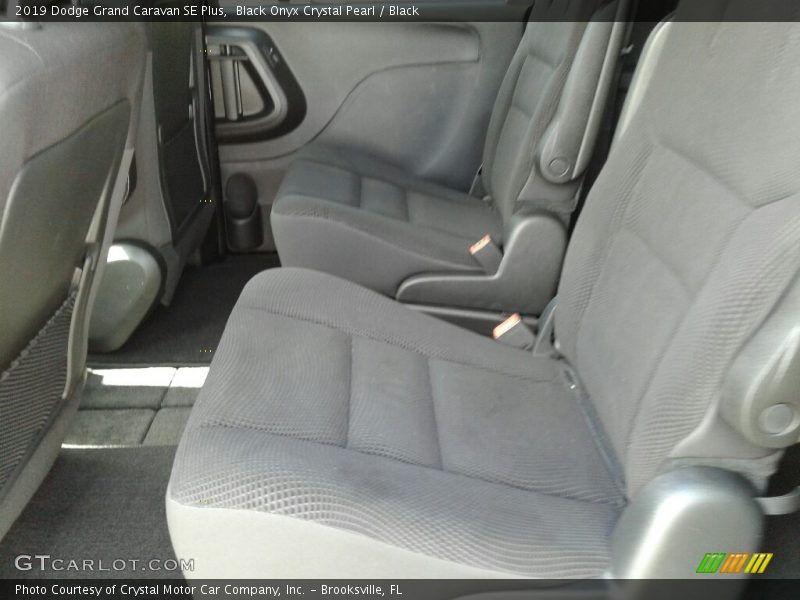 Black Onyx Crystal Pearl / Black 2019 Dodge Grand Caravan SE Plus