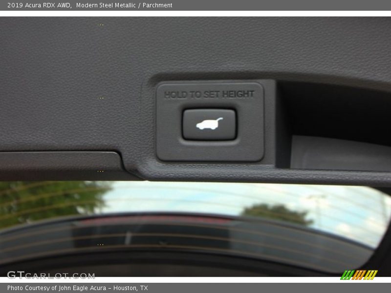 Modern Steel Metallic / Parchment 2019 Acura RDX AWD