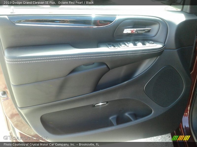Octane Red Pearl / Black 2019 Dodge Grand Caravan SE Plus