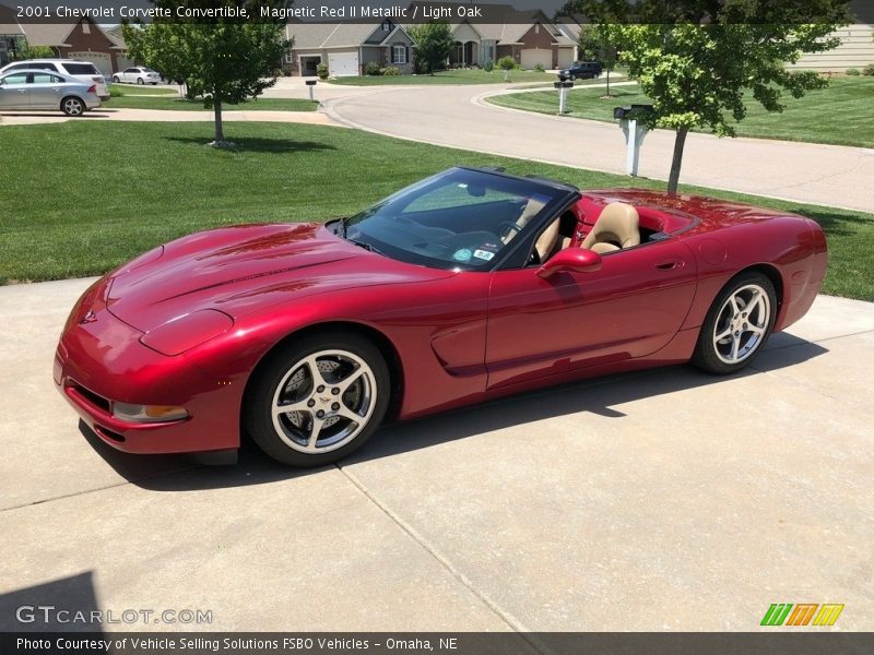 Magnetic Red II Metallic / Light Oak 2001 Chevrolet Corvette Convertible