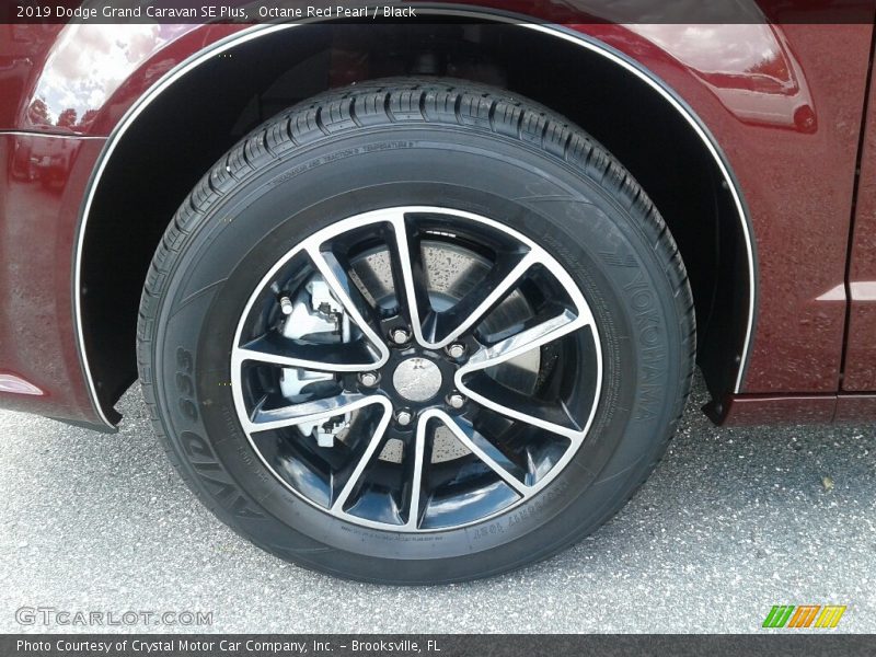  2019 Grand Caravan SE Plus Wheel