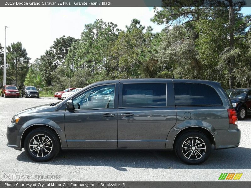 Granite Pearl / Black 2019 Dodge Grand Caravan SE Plus