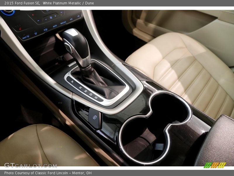 White Platinum Metallic / Dune 2015 Ford Fusion SE