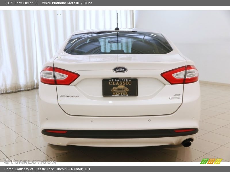 White Platinum Metallic / Dune 2015 Ford Fusion SE